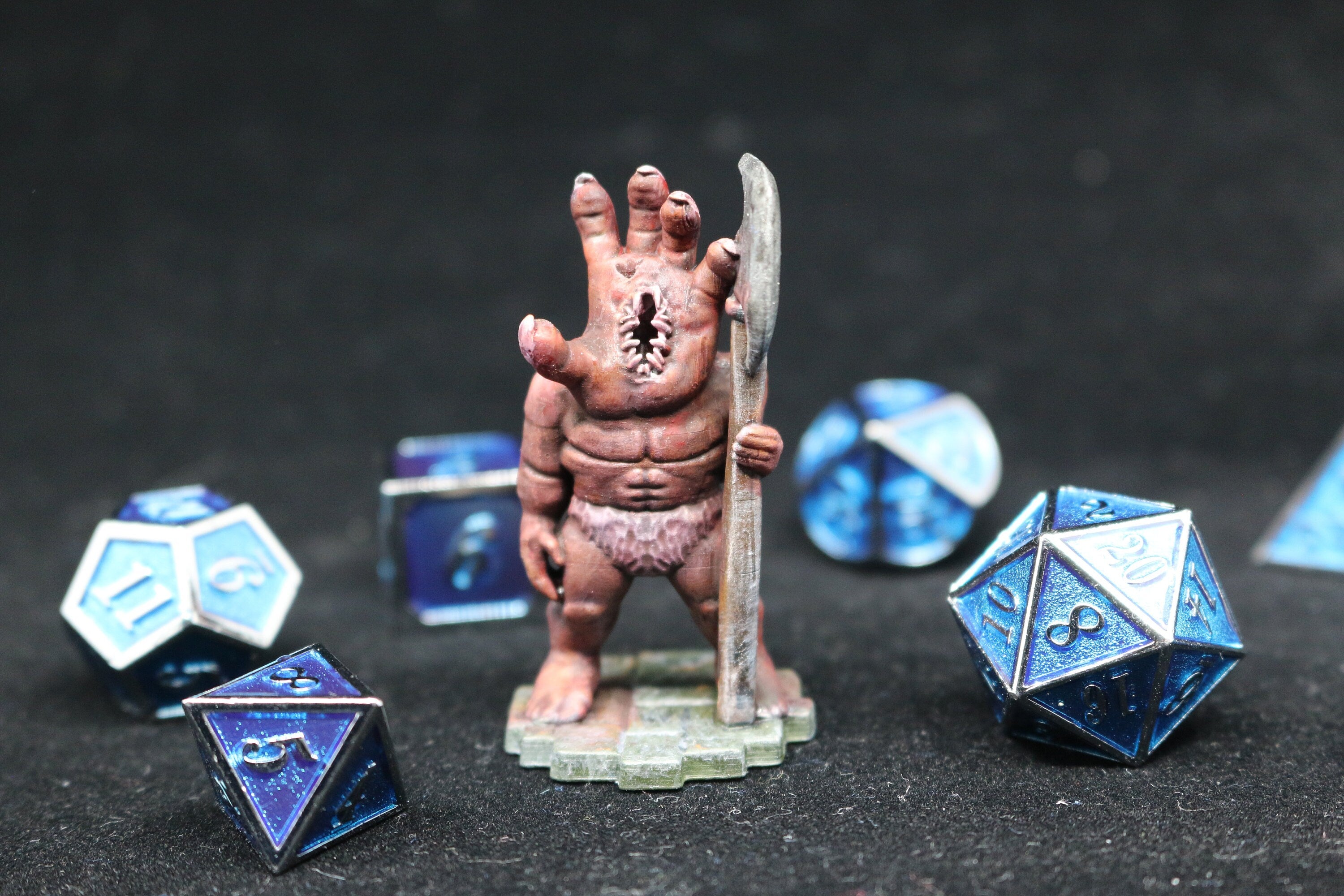 DEMON FACEHAND Helbard | Dungeons and Dragons | DnD | Pathfinder | Tabletop | RPG | Hero Size | 28 mm-Role Playing Miniatures